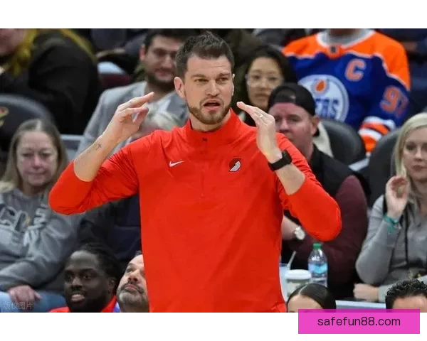 开拓者新老板未决定斯普利特与克罗宁去留 球队表现未达预期高度