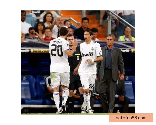 阿拉维斯与奥萨苏纳对决 维克多将成为最大威胁的前瞻与分析